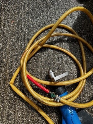 AdBlue Hand Pump & Hose - 3