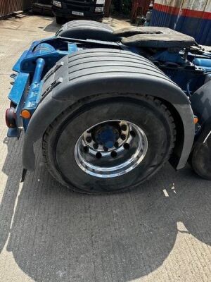 2000 Scania T420 6x2 Midlift TCab Tractor Unit - 11
