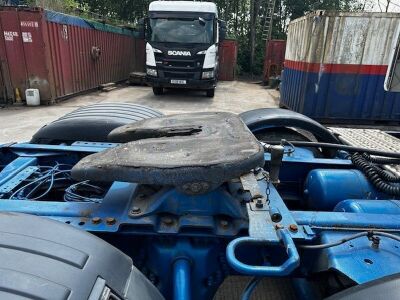 2000 Scania T420 6x2 Midlift TCab Tractor Unit - 13