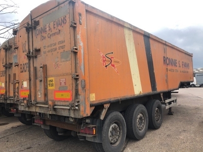 2001 Weightlifter 65yrd³ Alloy Body Tipping Trailer  - 12