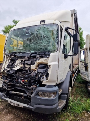 2019 DAF LF230 4x2 Curtainside Rigid