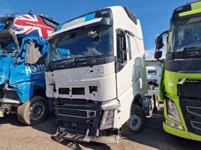 2017 Volvo FH500 Euro 6 6x2 Midlift Tractor Unit 