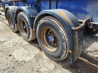 2005 Denison Triaxle Fixed Skeletal Trailer - 6