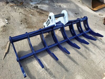 New & Unused 6ft Hirox Rake Attachment