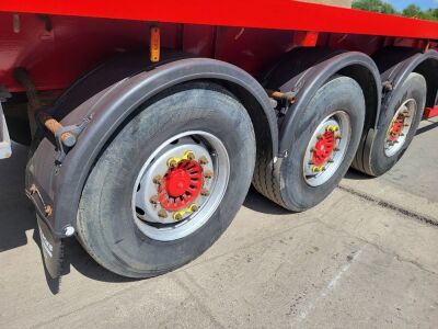 2010 Dennison Triaxle Bolster Flat Trailer - 6