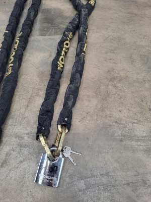 6ft Chain & Padlock