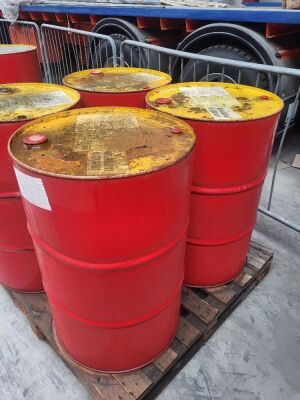 2x 205ltr Drums of Shell Turbo 7 Oil