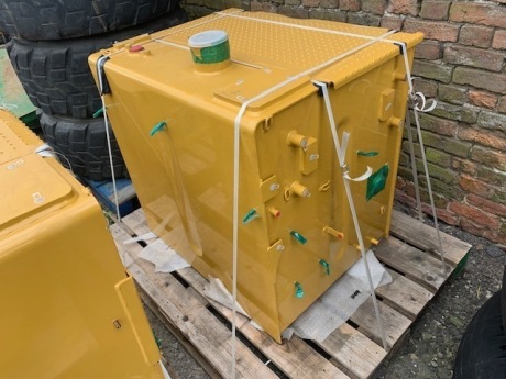 CAT Hydraulic Tank (New & Unused) 