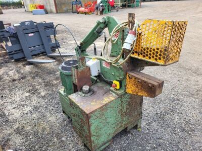 1996 300LS 3 Phase Aligator Shear