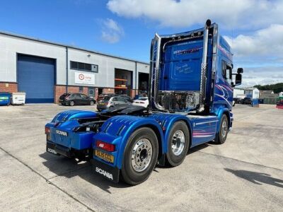 Scania R730 Bluestream 6x2 Tag Axle Limited Edition Tractor Unit  - 4