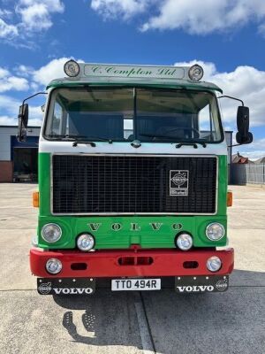 Volvo F89 4x2 LHD Tractor Unit - 9