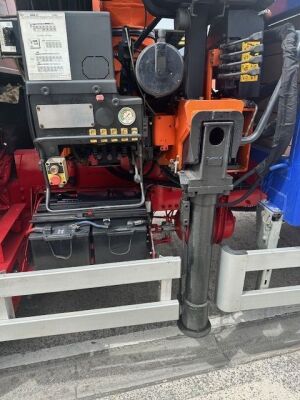 2008 Volvo FM-480 Beavertail Hiab Rigid - 14