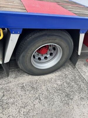 2008 Volvo FM-480 Beavertail Hiab Rigid - 18