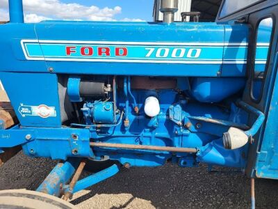 1975 Ford 7000 Tractor - 8