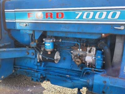 1975 Ford 7000 Tractor - 11