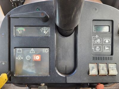 1993 John Deere 3650 4WD Tractor - 15
