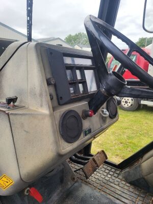 1985 Case 1294 Tractor - 9