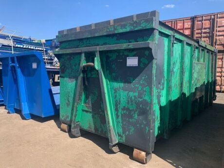 35 yrd Liquid Big Hook Bin