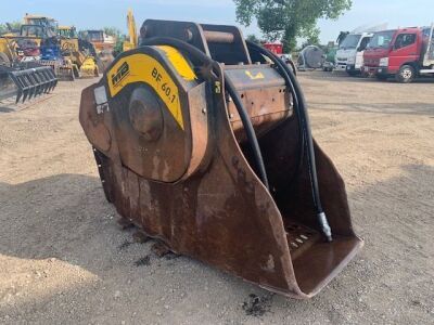 2016 MB BF60.1 Crusher Bucket