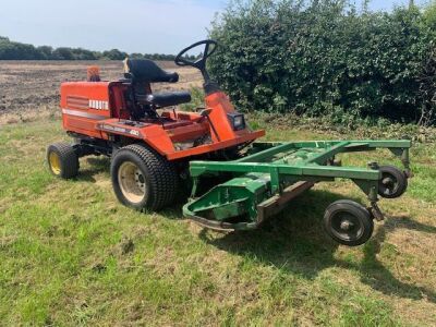 1990 Kubota F2400 4WD Out Front Flail Mower 