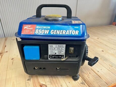 Pro User G850 850W Portable Petrol Generator