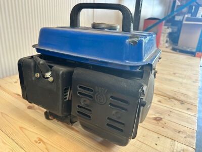 Pro User G850 850W Portable Petrol Generator - 4