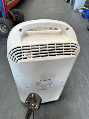 Widetech WDH-101P Portable 240V Dehumidifier - 3