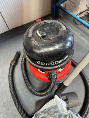 Henry Numatic Turbo Hoover with Accessories - 2