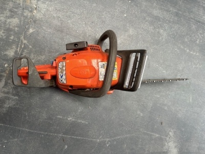 Husqvarna 240v Petrol Chainsaw - 2