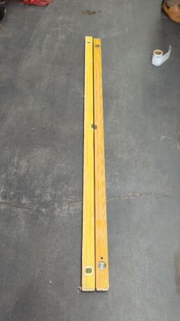 2 x 1800mm Spirit Levels