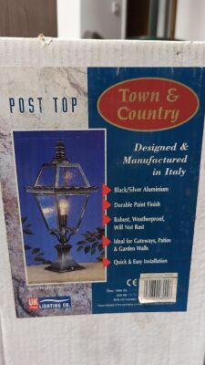 2x Town & Country Post Top Outdoor Lights - 2