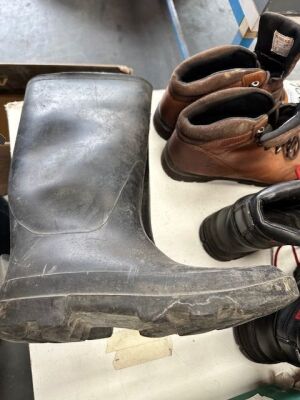 Pair of Used Wellies