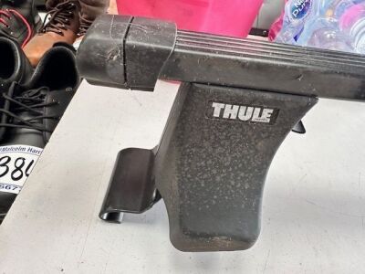 Pair of Thule Roof Bars - 2