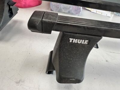 Pair of Thule Roof Bars - 3