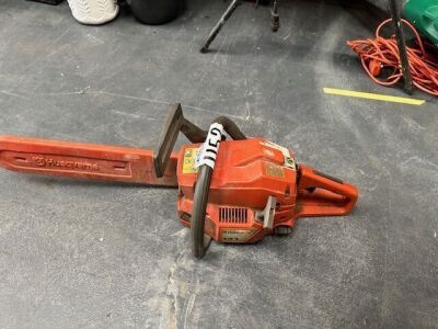 Husqvarna 141 Chain Saw