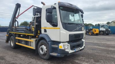 2019 Volvo FL250 4x2 Telescopic Skip Loader