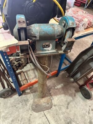 240V Bench Grinder on Stand