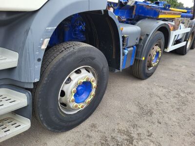 2017 DAF CF400 8x4 Hook Loader - 10