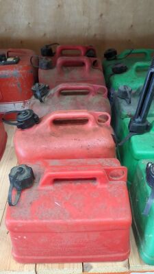 5x Red Plastic Fuel Containers