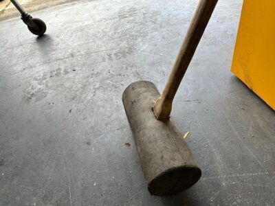 Rubber Mallet with Wooden Stale - 2