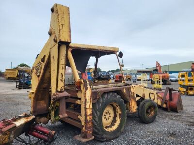 JCB 3CIII Backhoe - 4