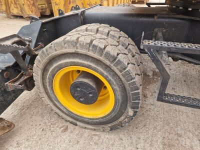 2022 JCB JS20MH SV Wheeled Material Handler  - 15