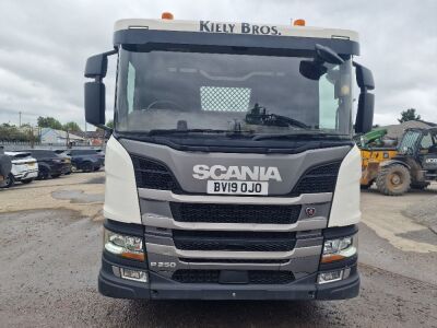 2019 Scania P250 4x2 Telescopic Skip Loader - 2