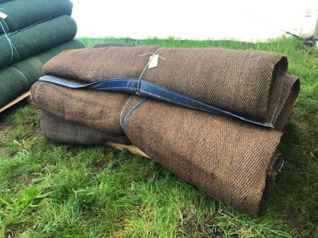 9 x Rolls 6' Various Length Green Matting