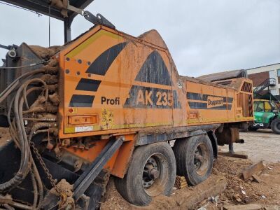 2014 Doppstadt AK235 Profi Shredder - 2