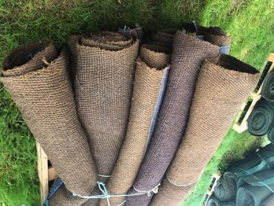 9 x Rolls 6' Various Length Green Matting - 5