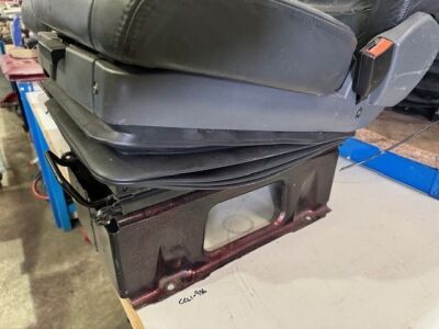 Scania RH Leather Seats with Griffin Logo - 4