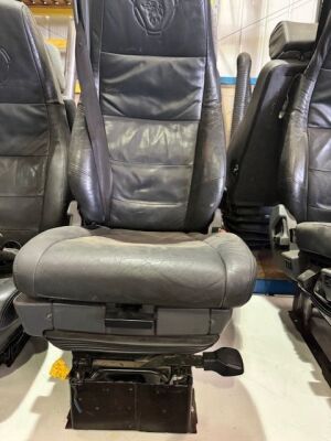 Scania RH Leather Seats with Griffin Logo - 3