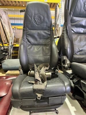 Scania RH Leather Seats with Griffin Logo - 3