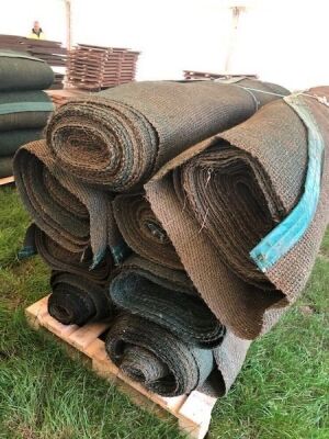 8 x Rolls 6' x 60' Various Length Green Matting - 5